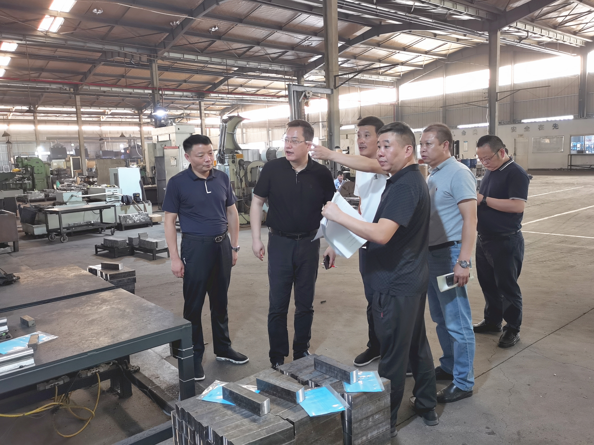 集团总裁柯建东莅临安徽hth官网入口指导工作